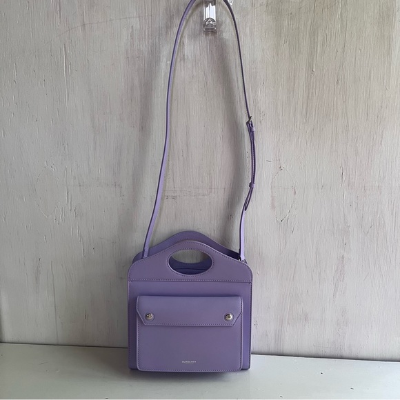 🔴SOLD🔴 BURBERRY Mini Leather Pocket Bag- Soft Violet - Picture 6 of 16